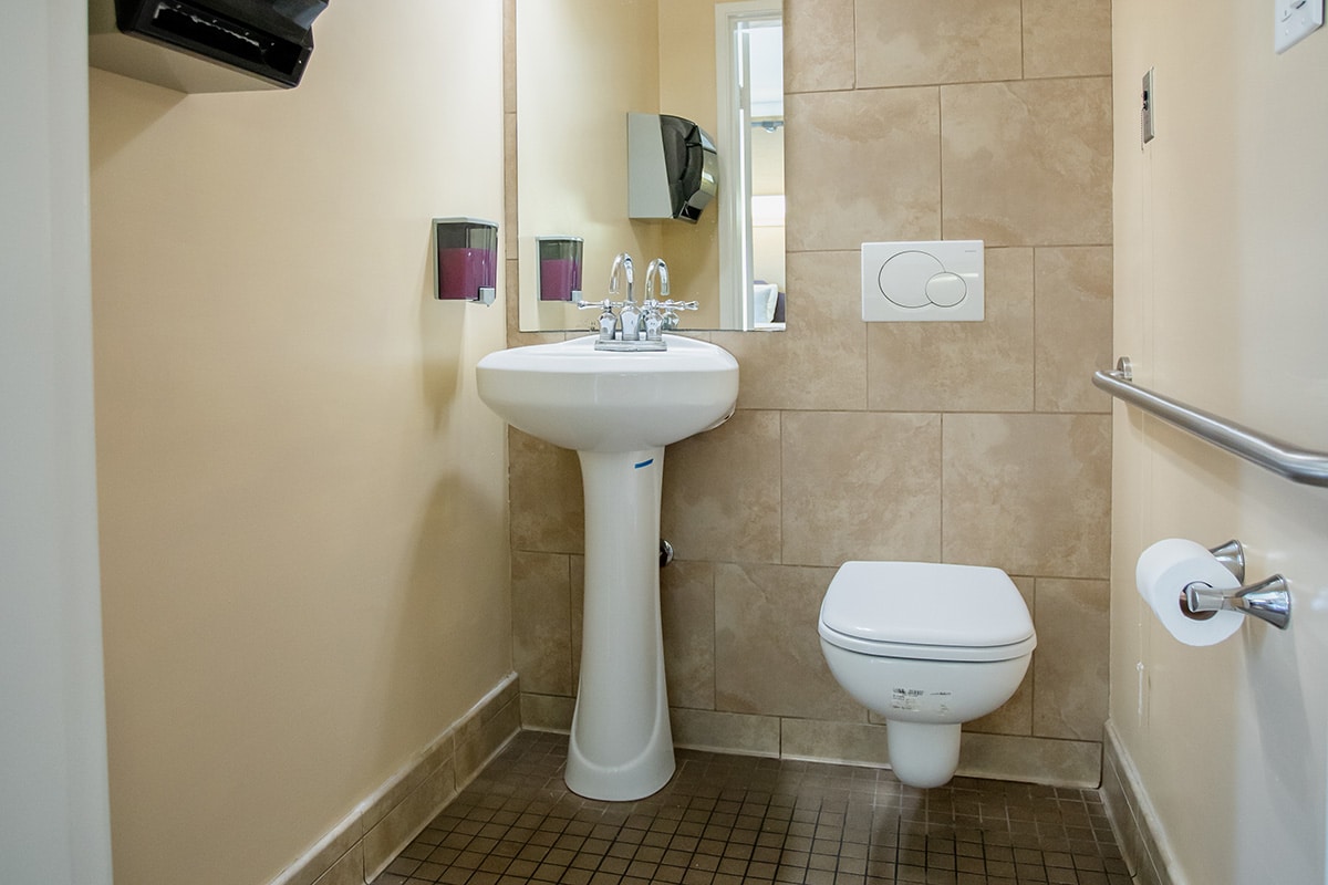 A bathroom at Balboa